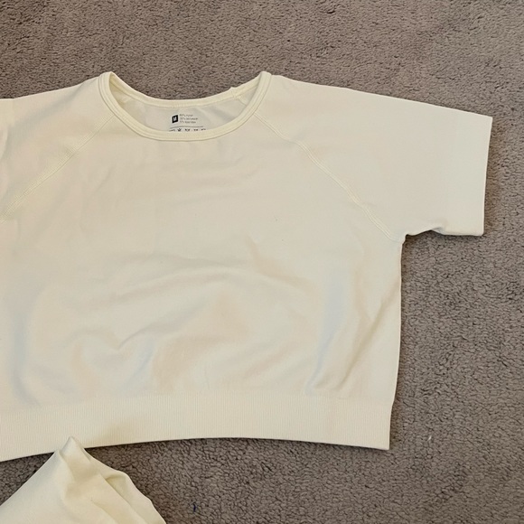 SHEIN Set - Picture 2 of 4